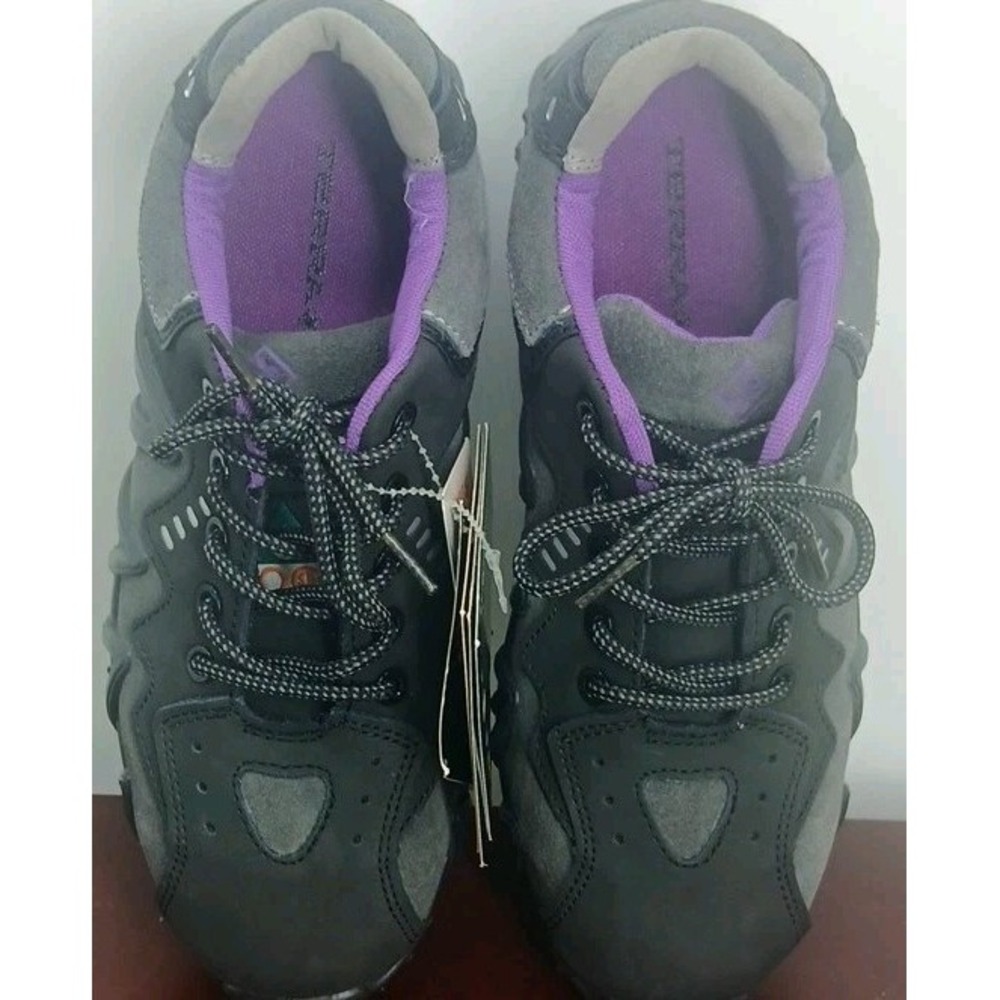 NWt Women's Terra spider ct black/purple athletic non-slip safety work shoe sz 9